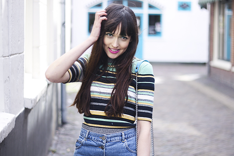 Denim A-line Skirt Adidas Rosegold Toecap 70s ribbed striped top trend fashion blogger outfit