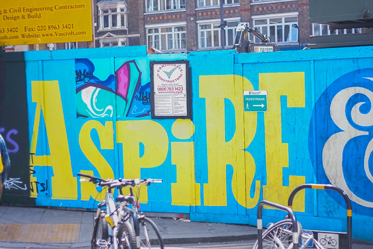 SHOREDITCH-STREET-ART-WEB14
