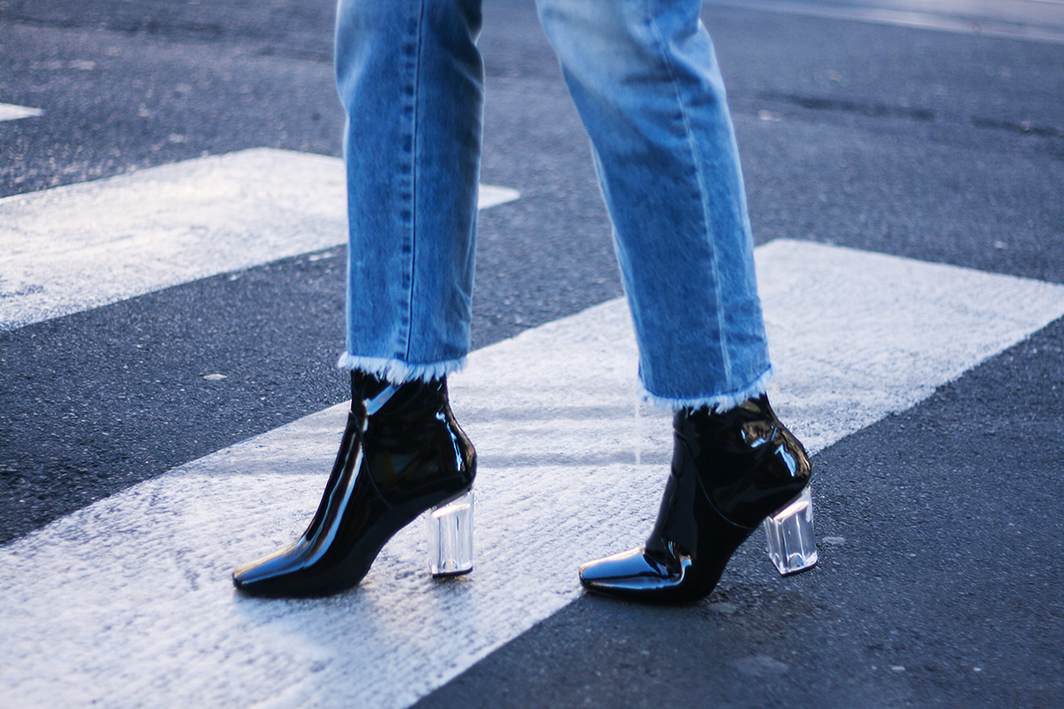 frayed-denim-cut-off-jeans-5