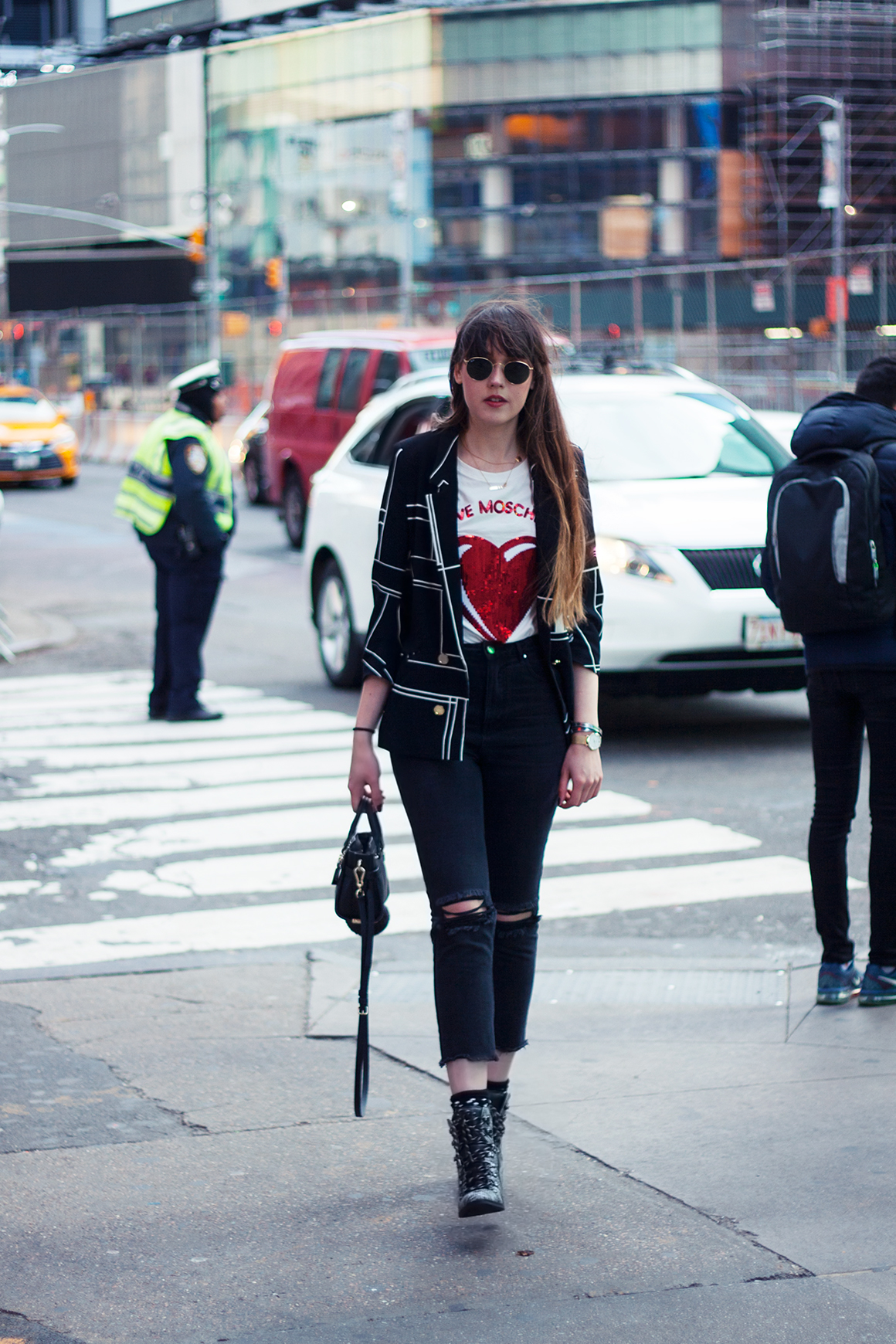 times-square-moschino-sequin-shirt-fashion-blogger-outfit-5