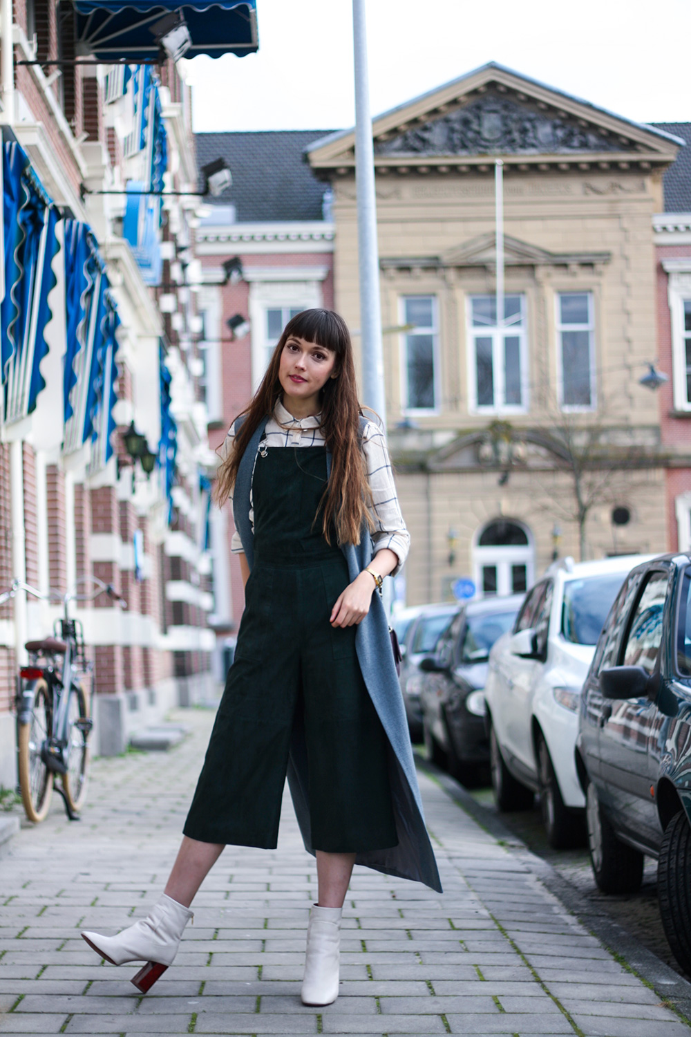 topshop-x-zalando-brand-stories-suede-culottes-dungarees-8