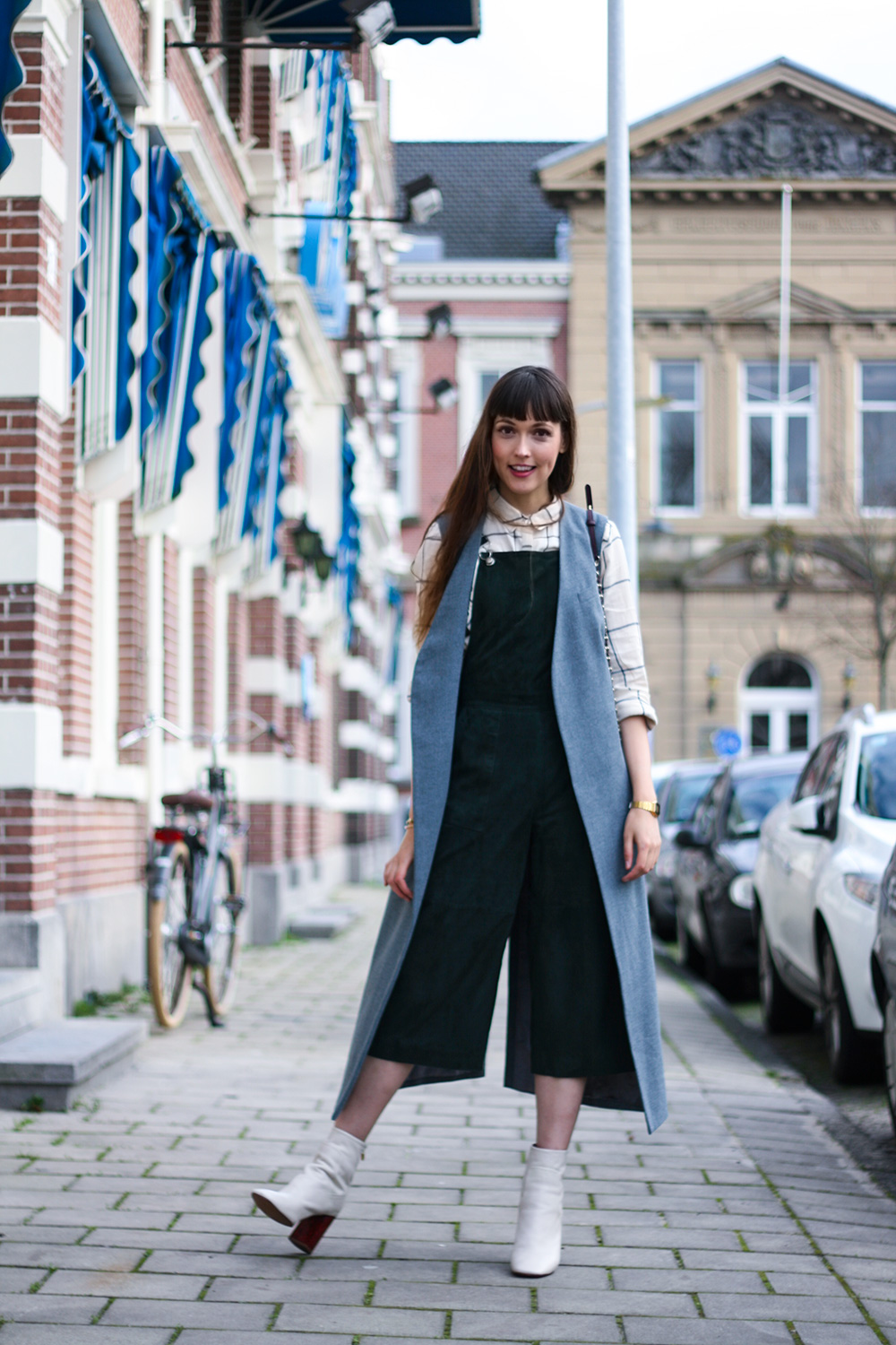 topshop-x-zalando-brand-stories-suede-culottes-dungarees-9